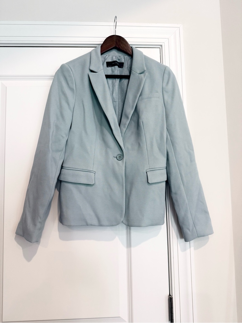 NWOT The Limited Light Blue Single-Button Textured Tailored Blazer